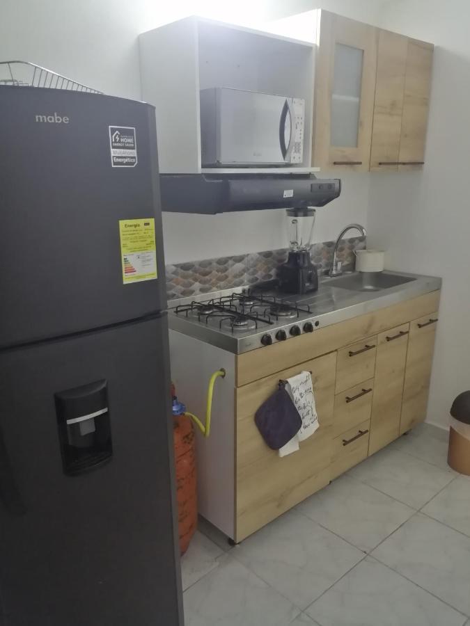 San Diego Aparta Estudios Меделин Екстериор снимка